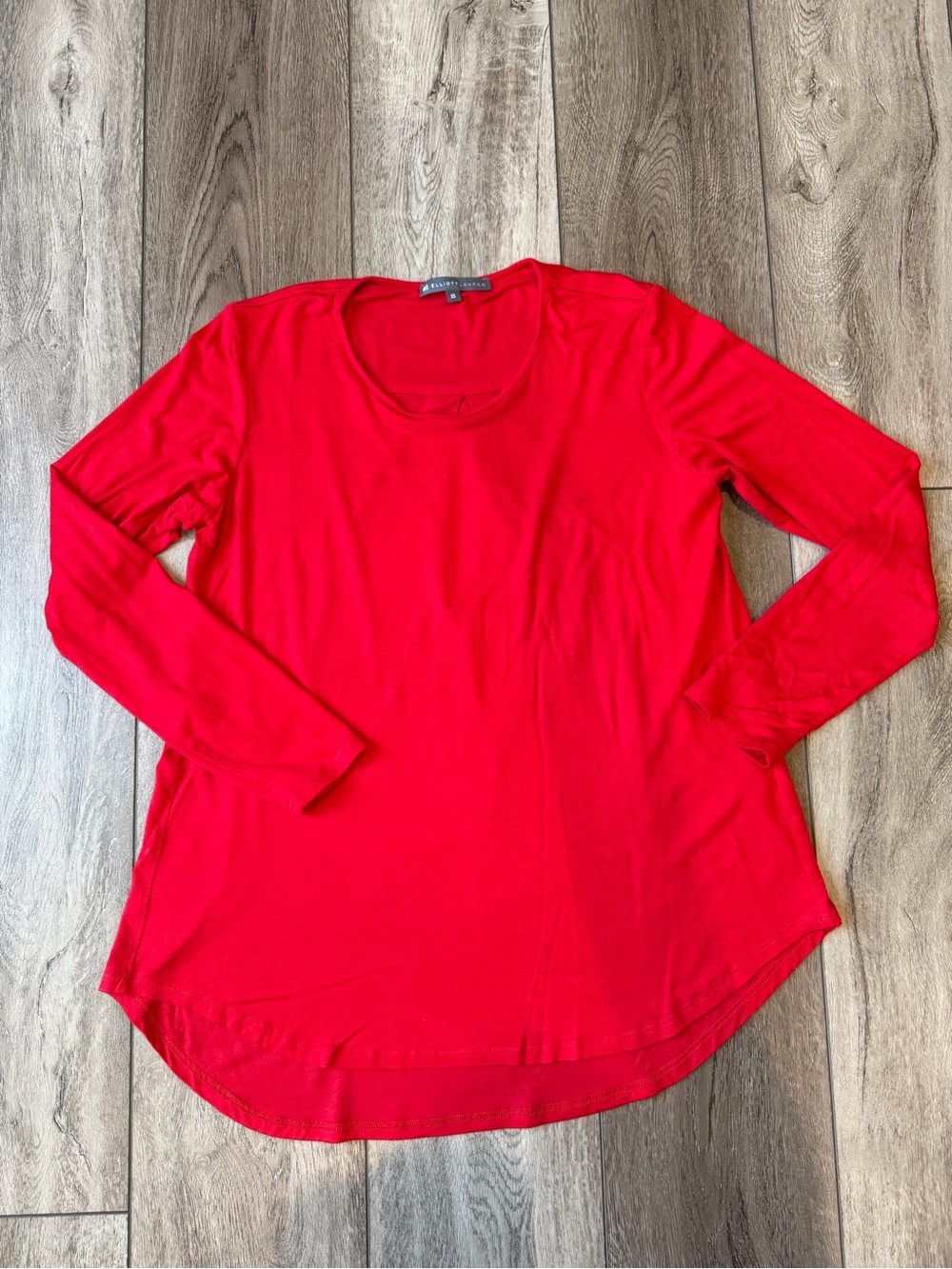 Elliott Lauren Bright Red Comfy Long-Sleeve Scoop Neck Tunic- Holiday Ready!